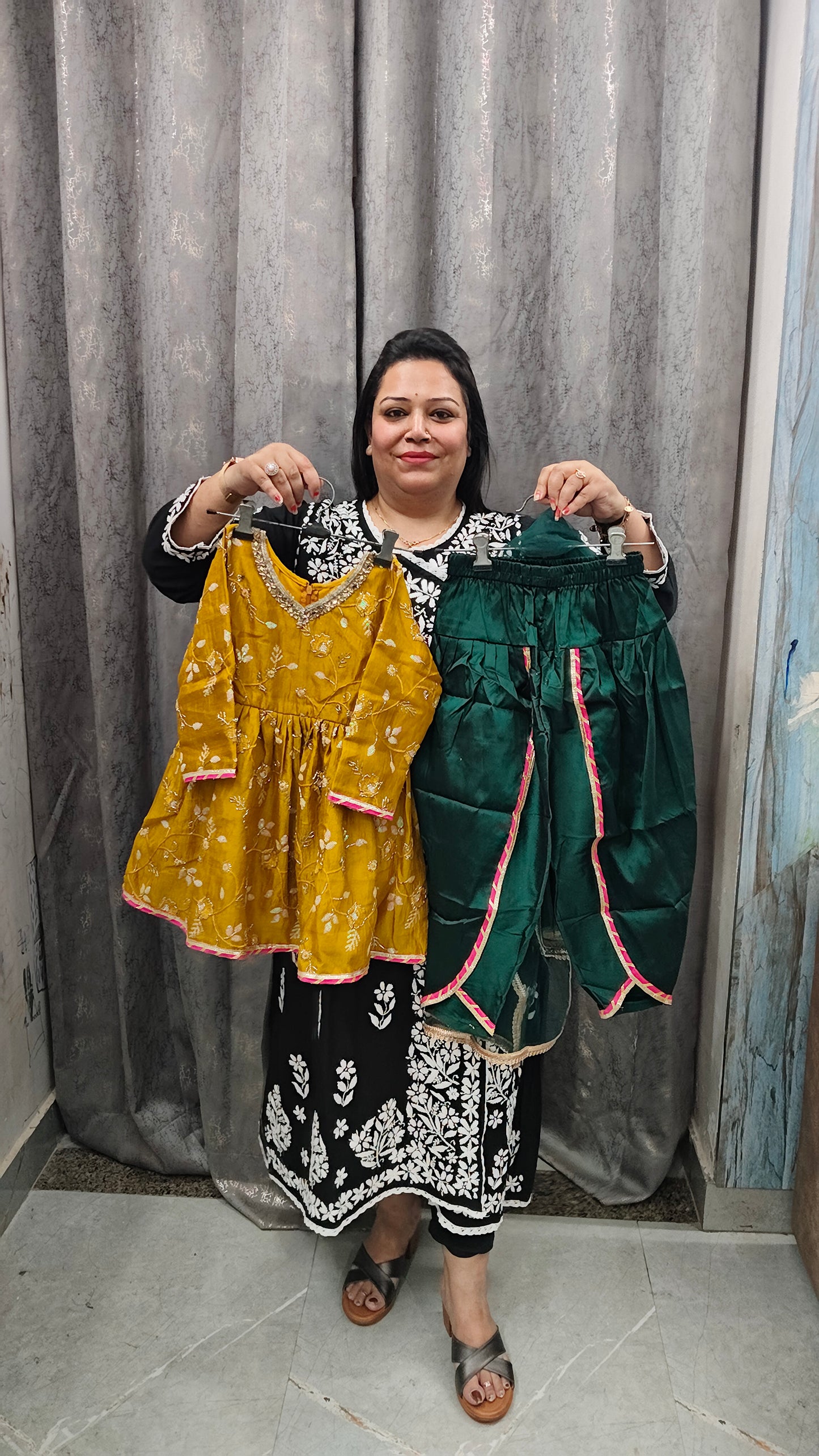 Pure crush silk handwork tulip set