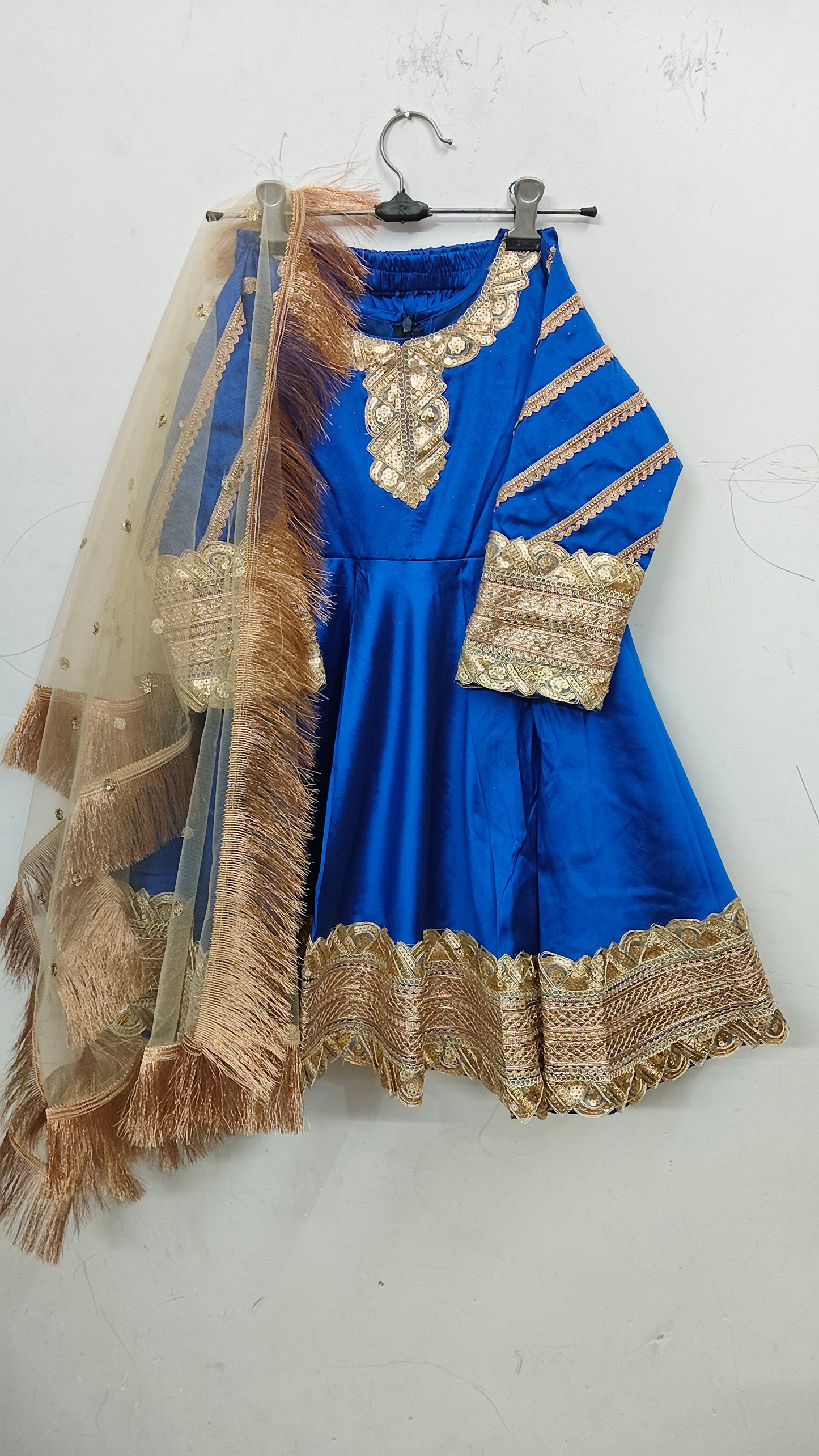 Luxury heavy short frock suits