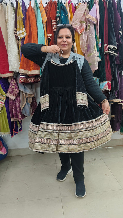 Premium banrasi silk gawn