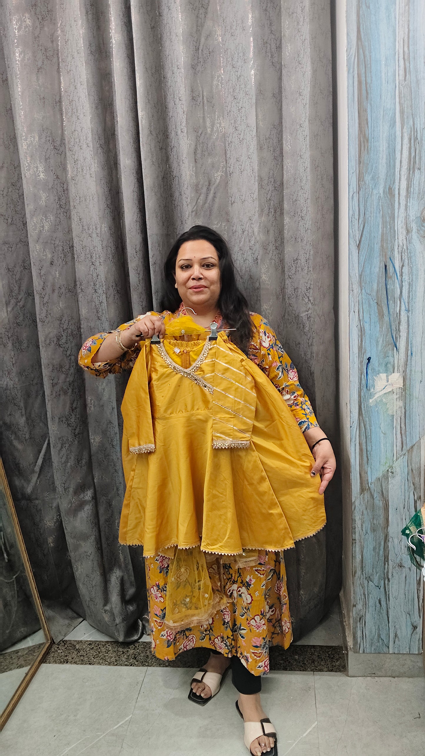 Premium Banarasi Silk Tulip Set