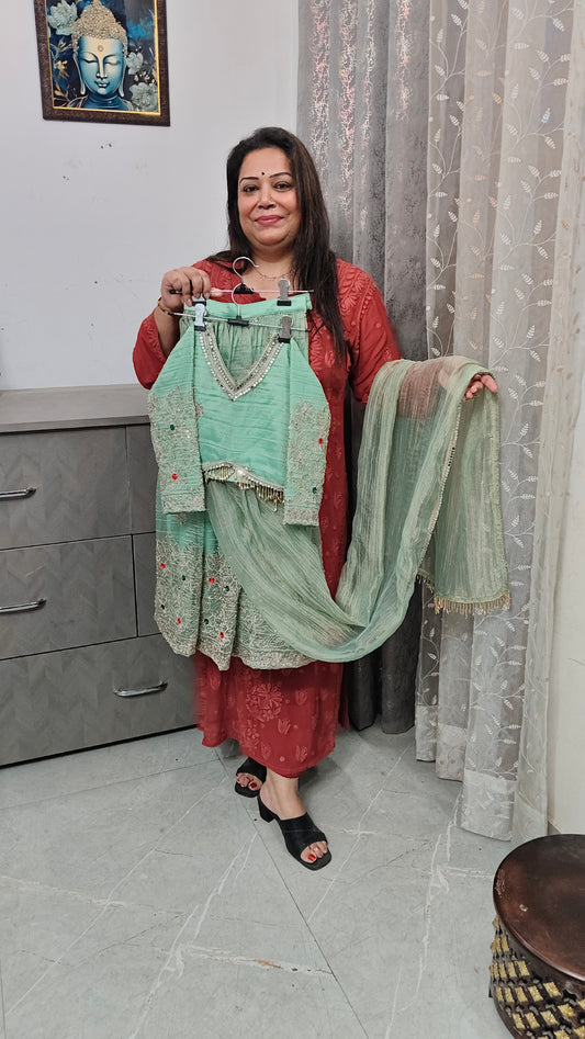 " Kesar noor "
