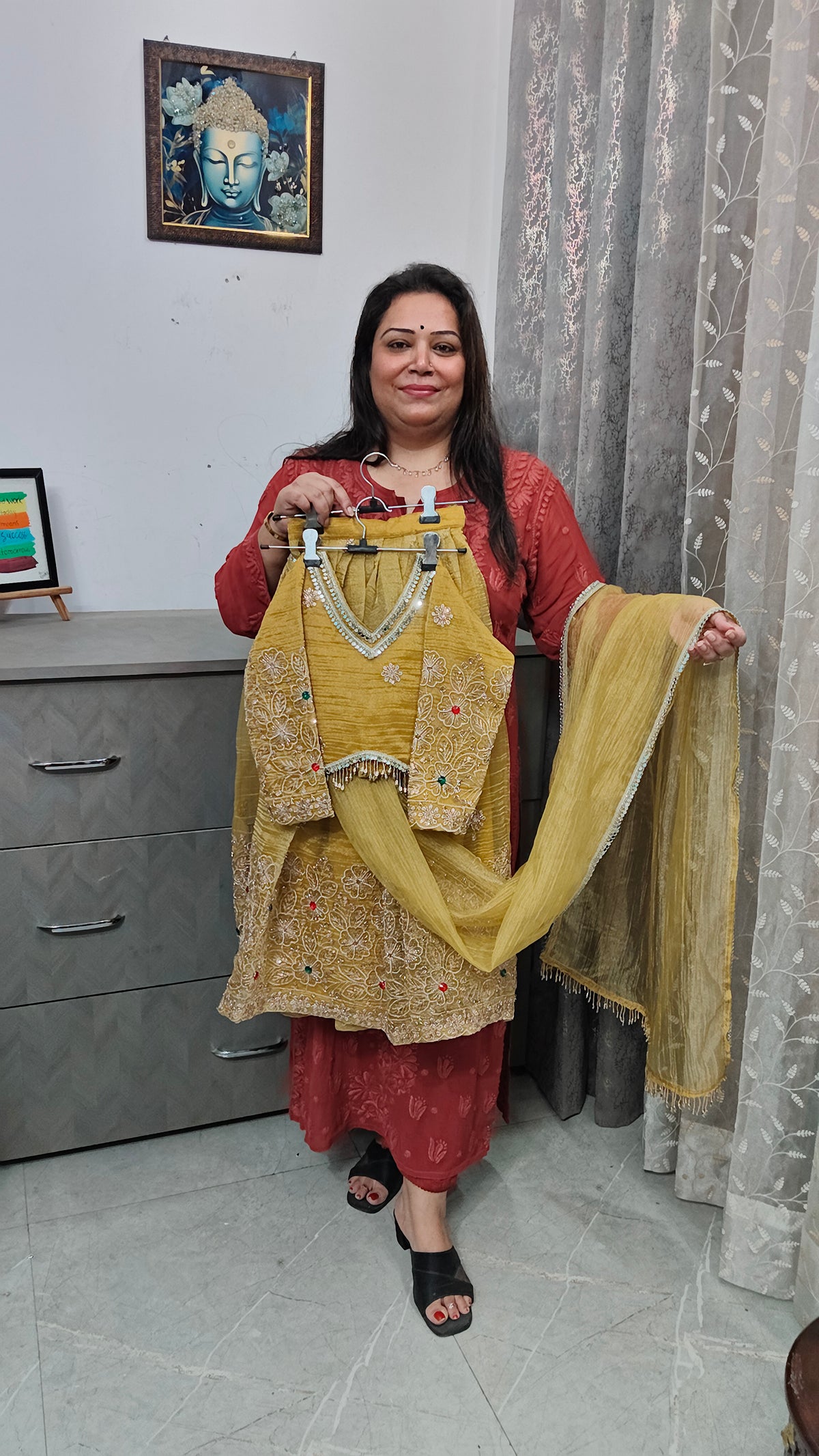 " Kesar noor "