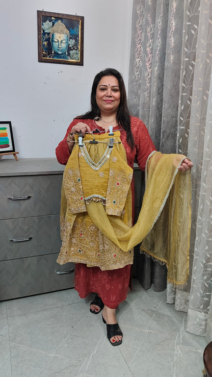" Kesar noor "