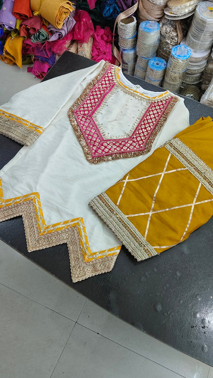 "Gulmohar" farshi suits
