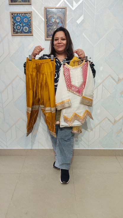 "Gulmohar" farshi suits
