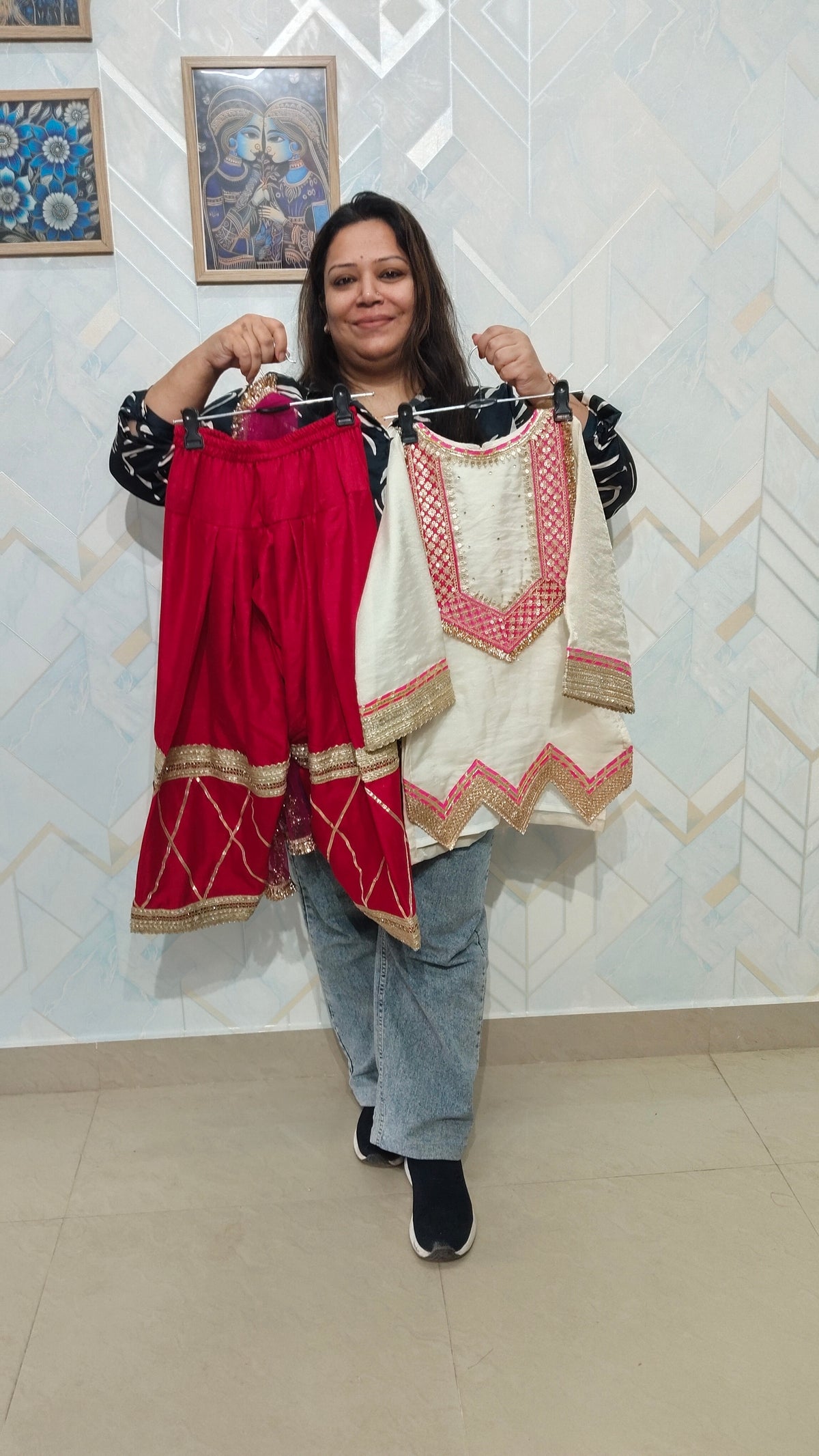 "Gulmohar" farshi suits