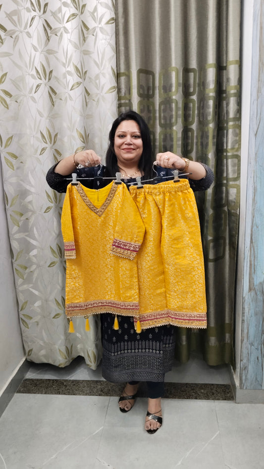 Banarasi knee length cord set