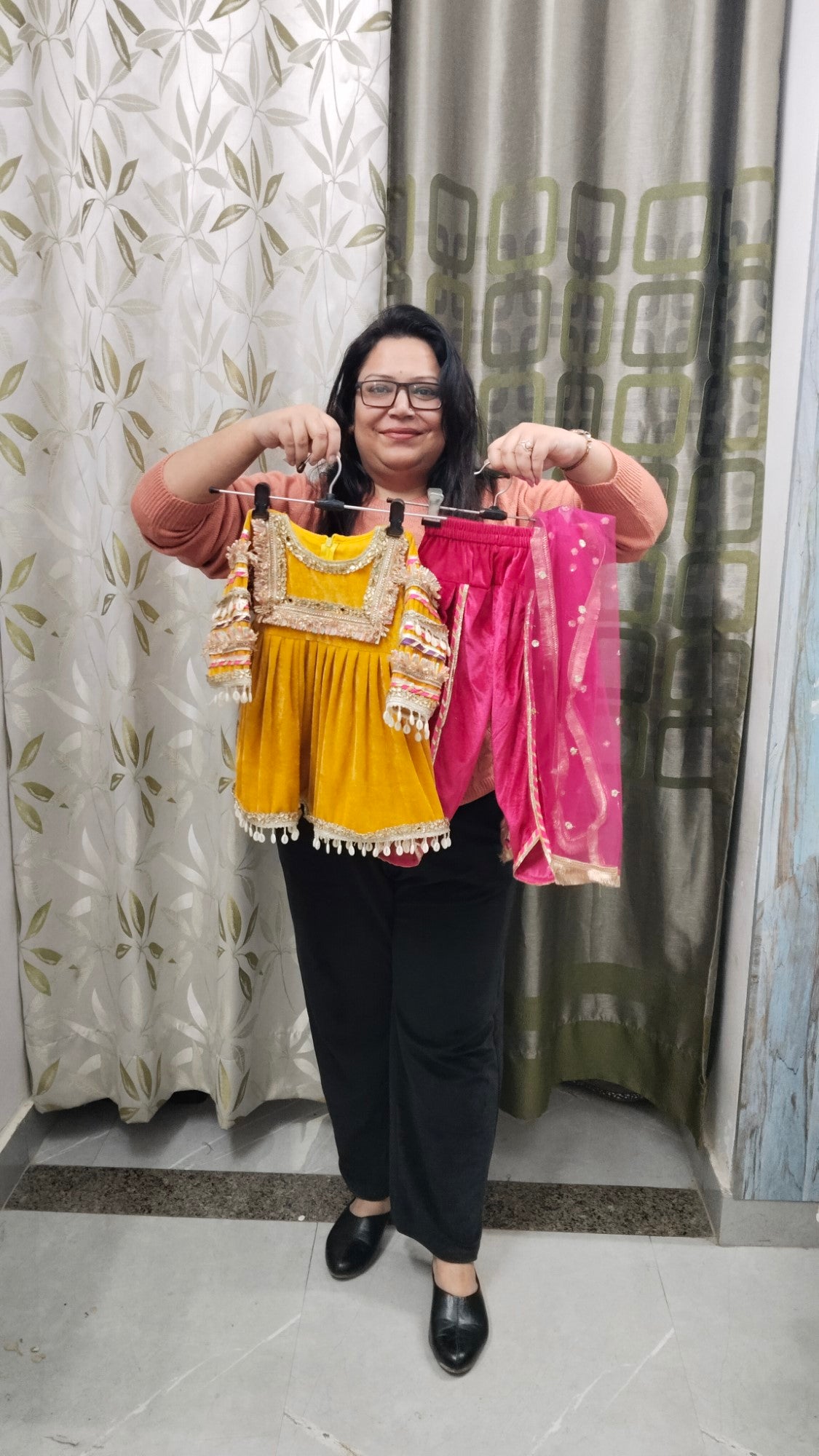 Premium Velvet Kaudi Dress