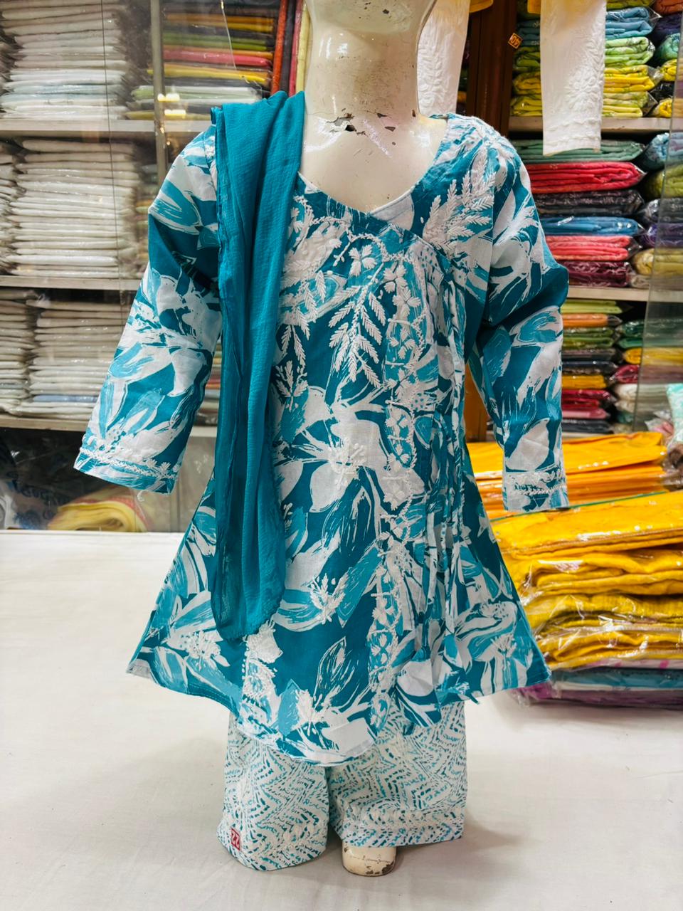 Aline Kurti Plazo Set